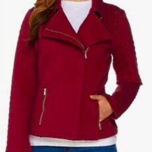 Isaac Mizrahi quilted moto style jacket. Size XS